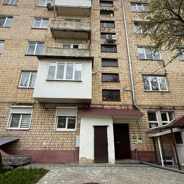 Південно-Кільцева вул., 21