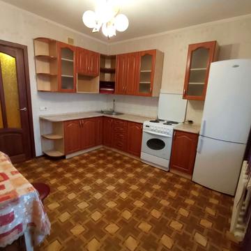Вишняківська вул., 1