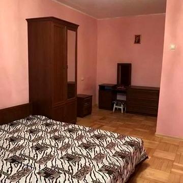 Авраама Лінкольна вул. (Димитрова), 45