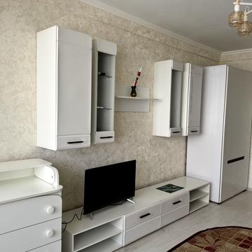 Борщагівська вул., 2