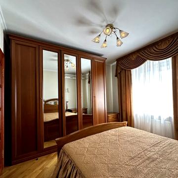 Тростянецька вул., 7-В