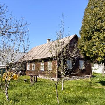 Івана Франка, 28