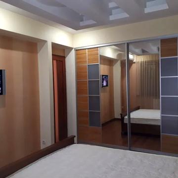 Академіка Вернадського бульв., 71