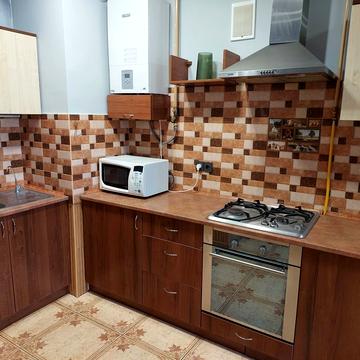 Під Голоском вул., 8