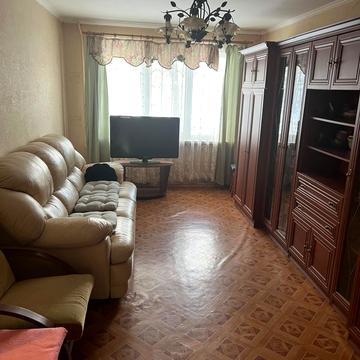 Євгена Танцюри вул., 74