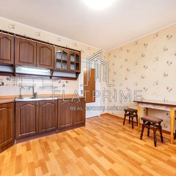 Героїв Маріуполя вул. (Маршала Якубовського), 4