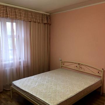 Соборності просп. (Воззєднання), 5-Б