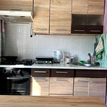Івана Микитенка вул., 21