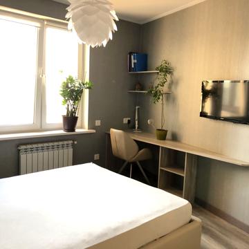 Дмитрівська вул., 75