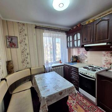 Паркова вул., 16