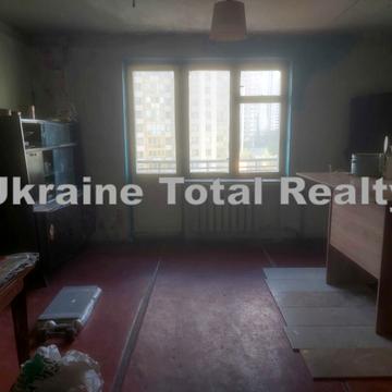 Голосіївський просп. (40-річчя Жовтня), 25