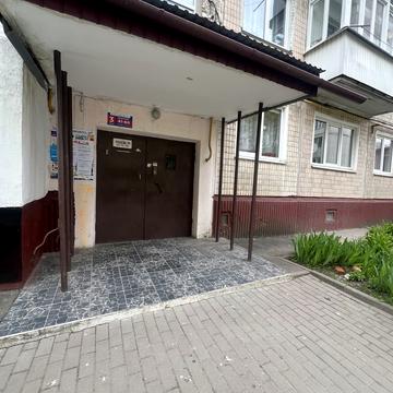 Генерала М. Тарнавського вул., 24