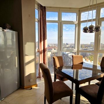 Культури вул., 22б