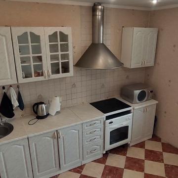 Миколи Бажана просп., 7-Ж