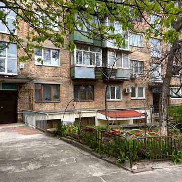 Лукянівська пл., 79