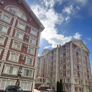 Дмитра Луценка вул. (Крейсера "Аврора"), 8