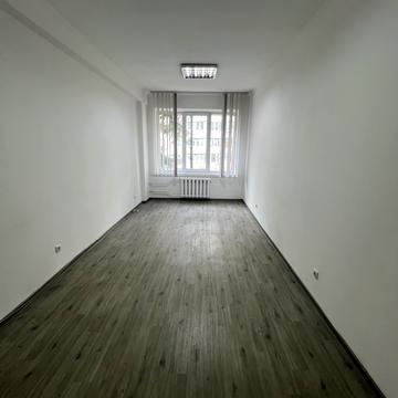 Зарічанська вул., 34