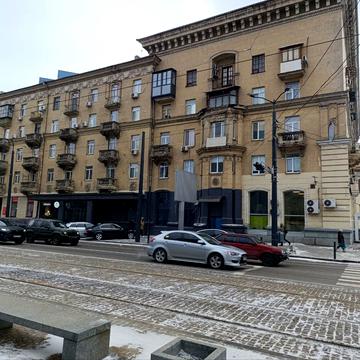 Дмитра Яворницького просп. (Карла Маркса), 46