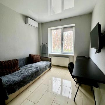 Шевченківський пров., 36