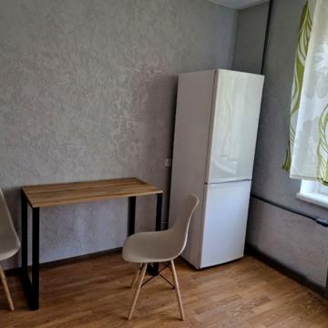 Героїв просп., 45