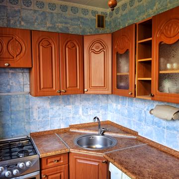 Гвардійців-Широнінців вул., 108