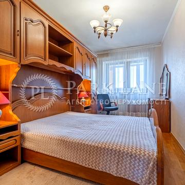 Срібнокільська вул., 20