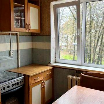 Вацлава Гавела бульв. (Івана Лепсе), 83-Б
