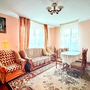 Дністерська вул., 9