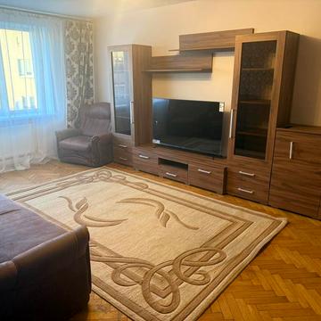 Василя Жуковського вул. (), 13