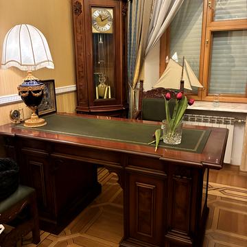 Малопідвальна вул., 12/10