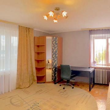 Борщагівська вул., 129/131