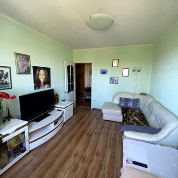 Бреуса вул., 16