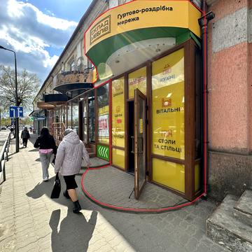 Сенаторки Левчанівської вул., 4