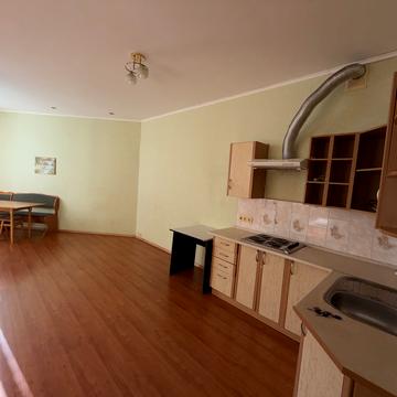Середньофонтанська вул., 19в