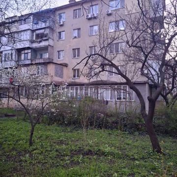 Центральний Аеропорт вул., 9