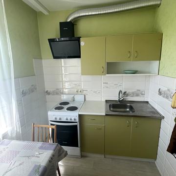 Йорданська вул. (Лайоша Гавро), 11-А