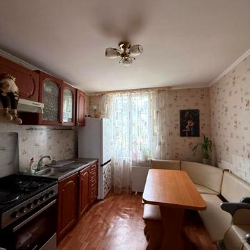 Промислова вул., 6