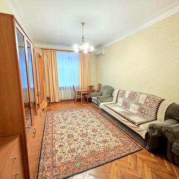 Князів Острозьких вул. (Московська), 41/8