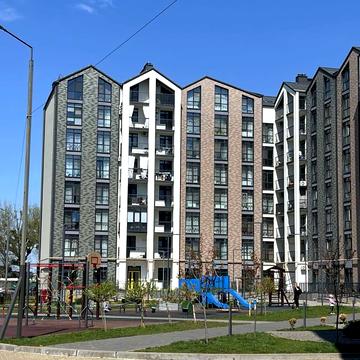 Анатолія Луценка вул., 27