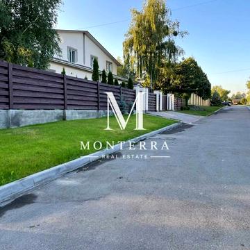 Білогородська вул., 14