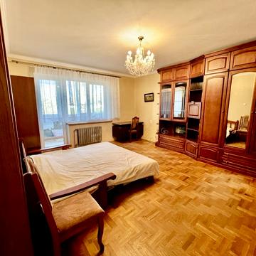 Академіка Вернадського бульв., 57