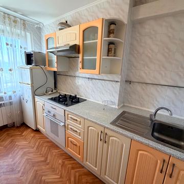 Степана Рудницького вул. (Шолохова), 15