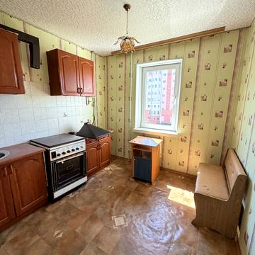 Грушевського вул., 3