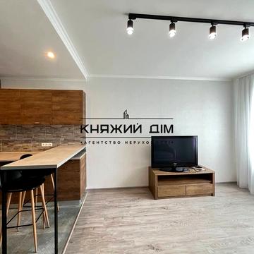 Дніпровська набережна вул., 16-Г