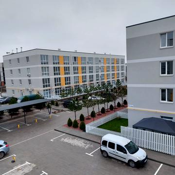 Гідності вул., 3