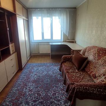 Голосіївський просп. (40-річчя Жовтня), 7