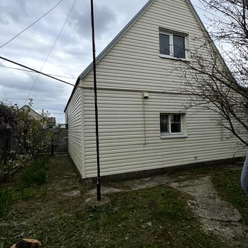 Зарічна, 1