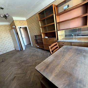 Микільсько-Ботанічна вул., 17/4