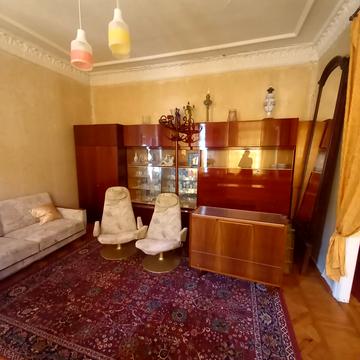 Болгарська вул., 10