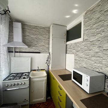 Лесі Українки бульв., 17